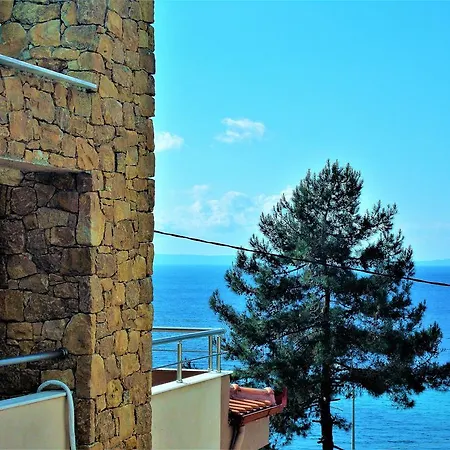 Alba Mare Kallithea