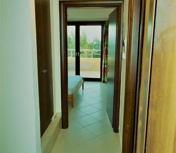 Alba Mare Kallithea *